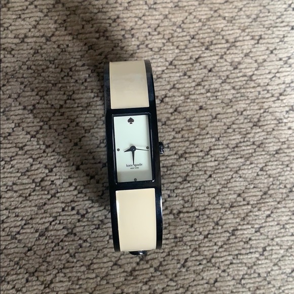 Kate Spade Watch - Picture 6 of 7